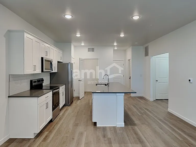23622 E 3rd Pl — Photo 3