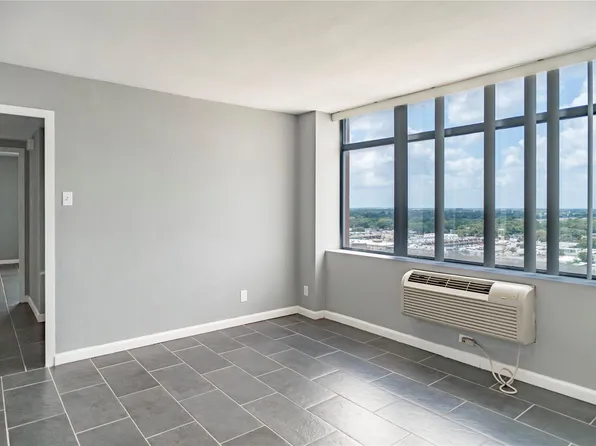 7510 Hornwood Dr, Houston, TX