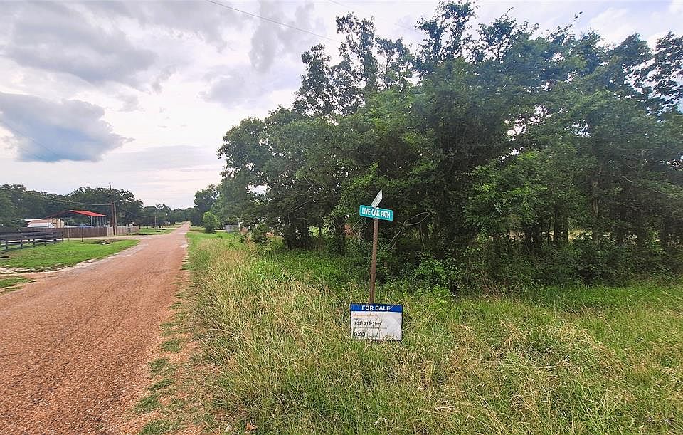 1st image of 108 Live Oak Path