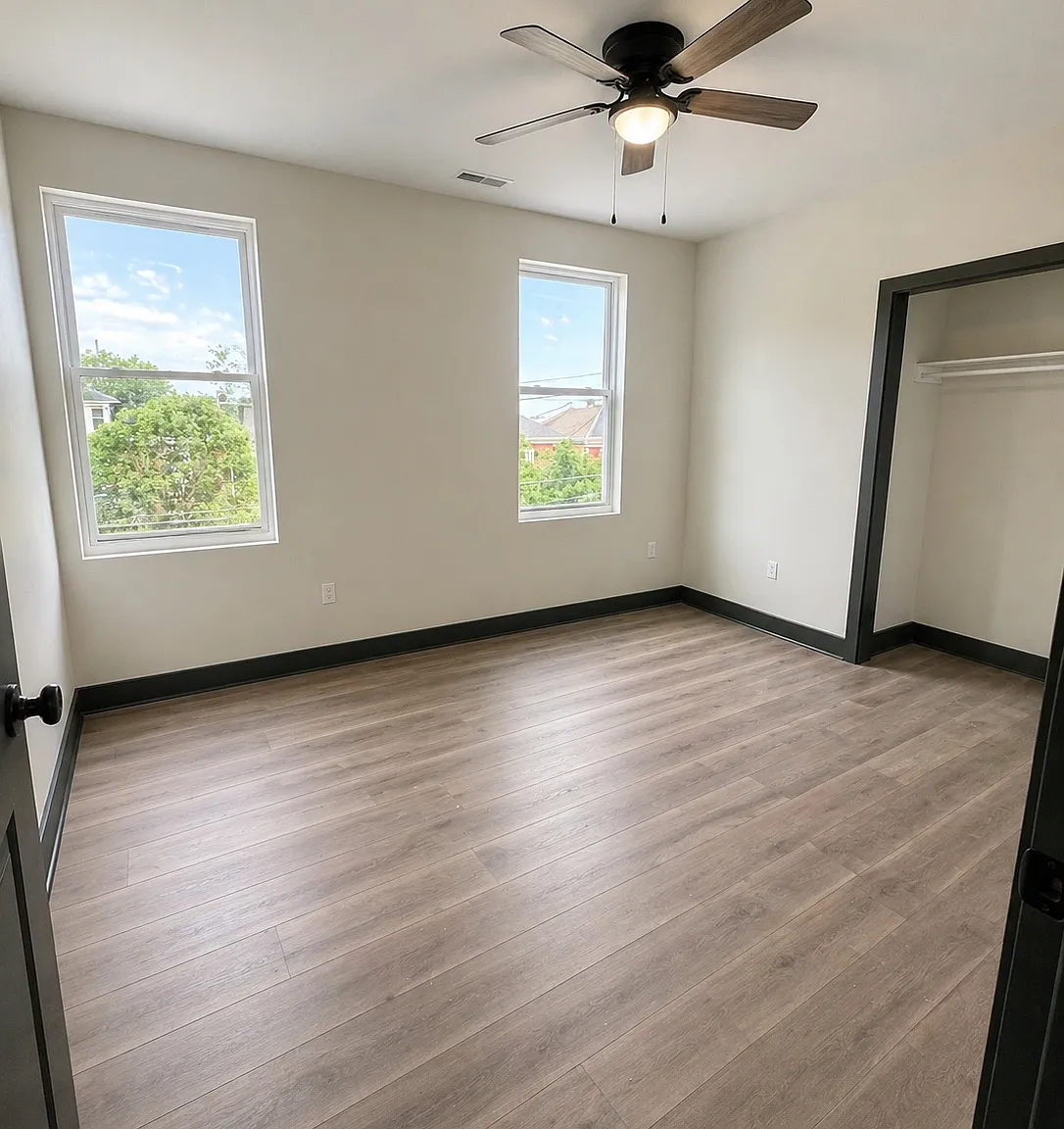 1 bed, 1000 sqft, $1,100 — Photo 2
