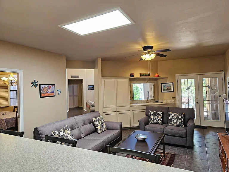 3420 N Country Club Vista Pl — Photo 9
