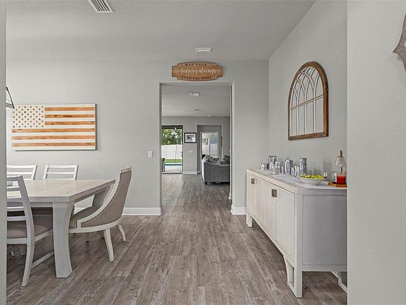 3rd image of 1569 N RIVER CIRCLE