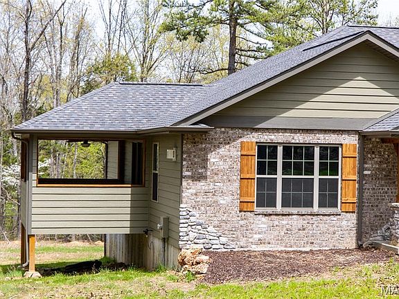 4th image of 10095 Short Rd