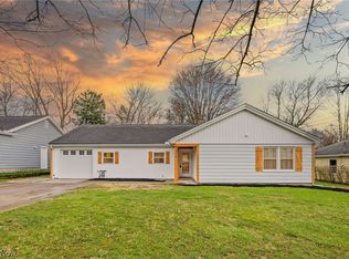 497 Overwood Rd, Akron, OH 44313