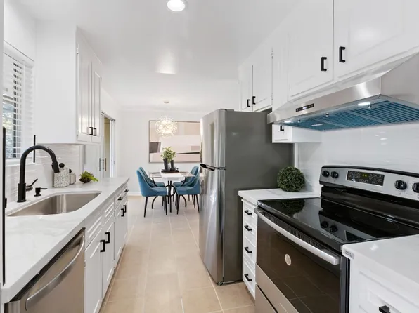 420 Alberto Way Unit 31, Los Gatos, CA 95032