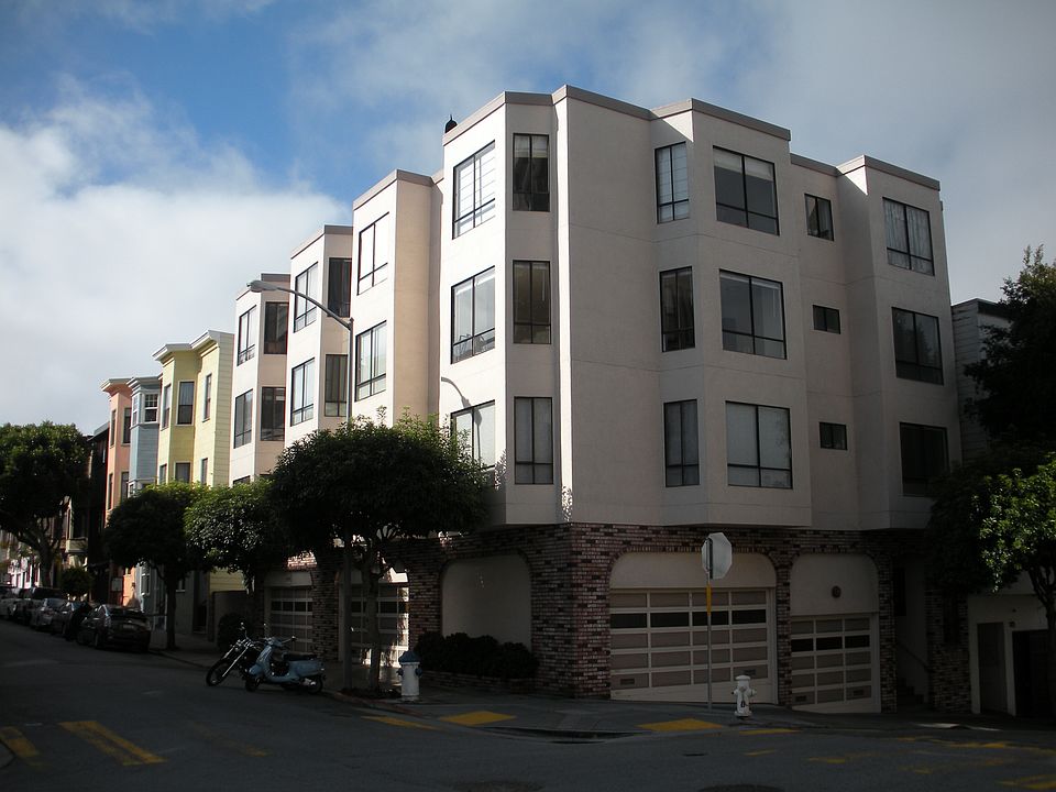 1st image of 401 Union St APT 201