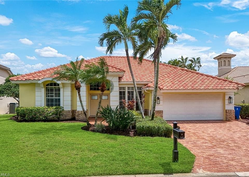 1st image of 12070 Fairway Isles DR