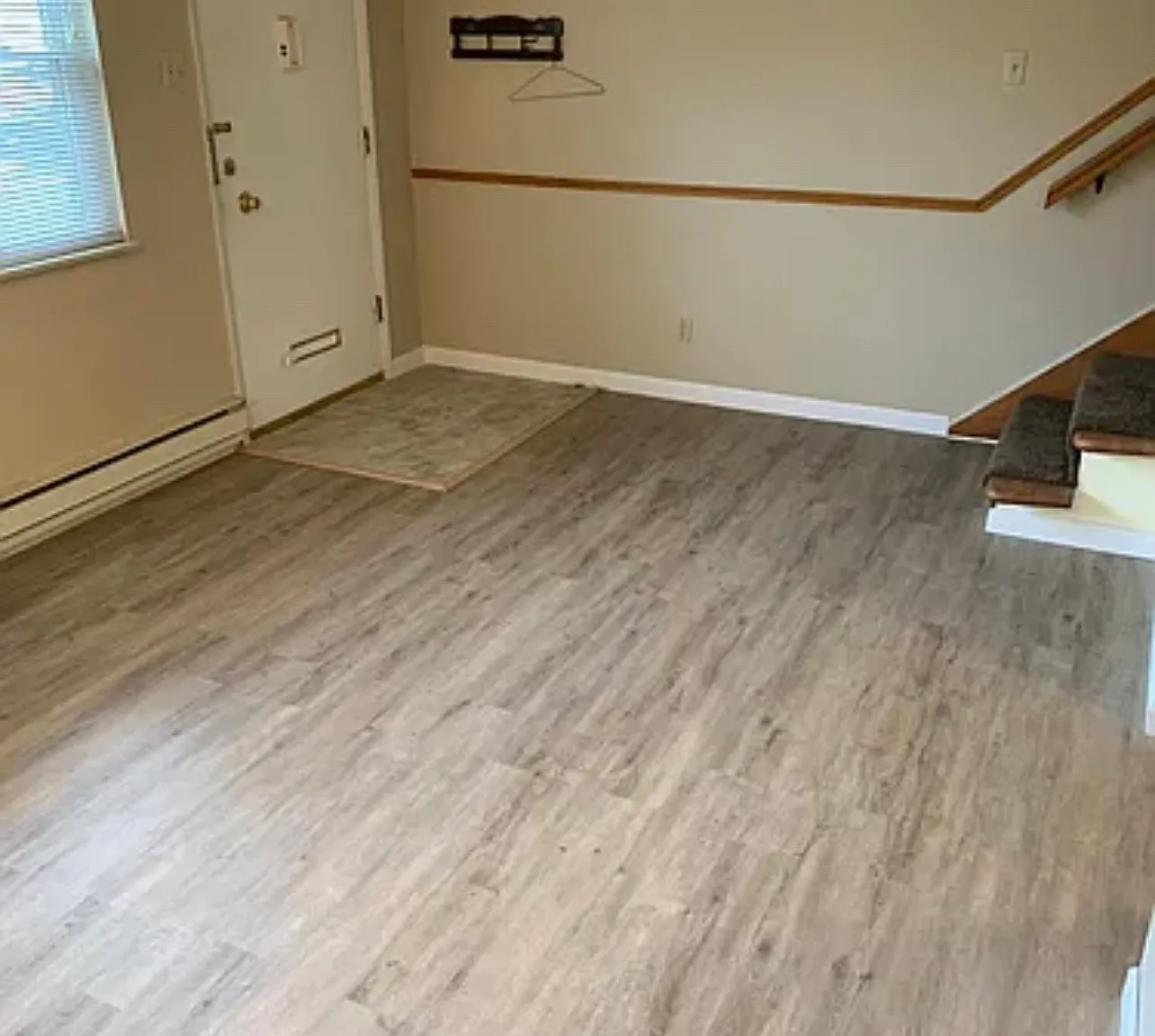 3 bed, 1.5 bath, $1,550 — Photo 3