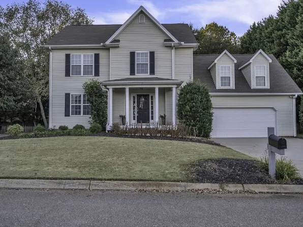 302 Kaplan Ct, Simpsonville, SC 29681