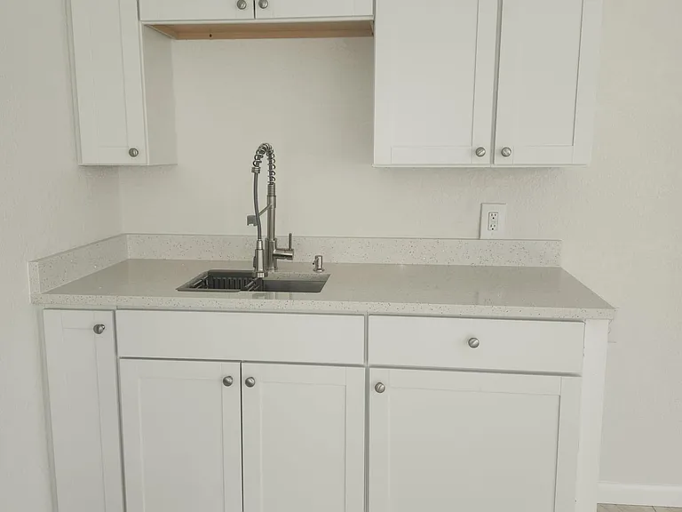 1213 Roger Babson Rd #2 — Photo 6