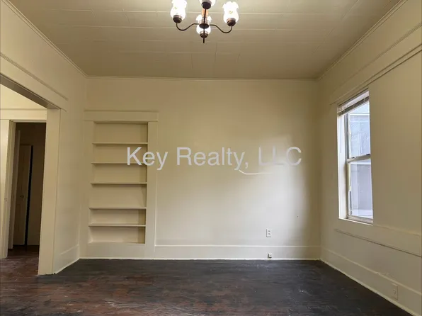 609 18th St, Alexandria, LA 71301