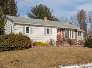 12 Briar Ave, Salem, NH 03079