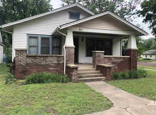 801 S B St, Arkansas City, KS 67005