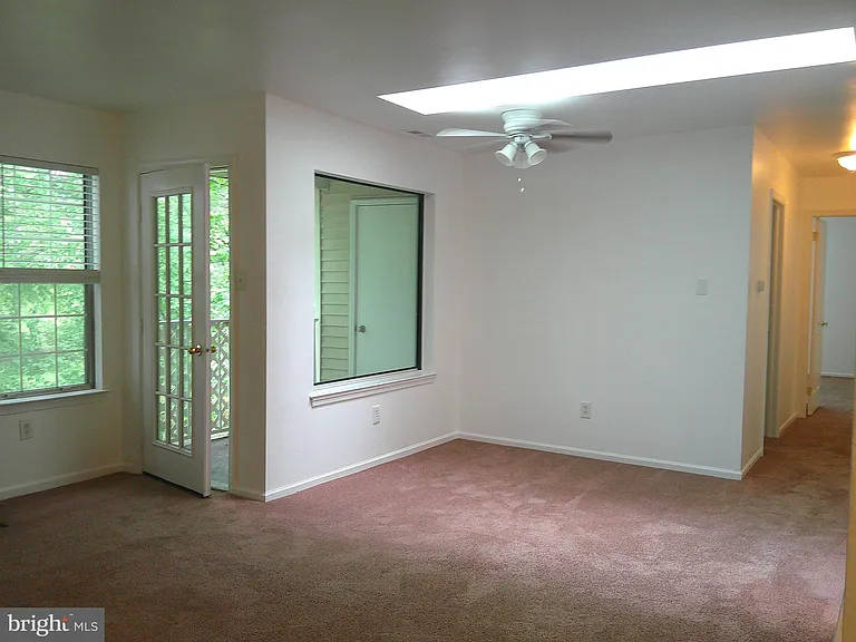 308 Diamond Dr — Photo 2