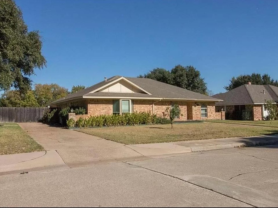 1st image of 1485 Juniper Ln