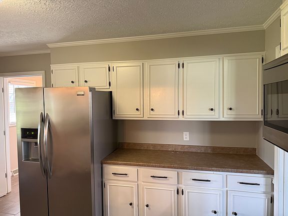 4th image of 1616 Kenilwood Way