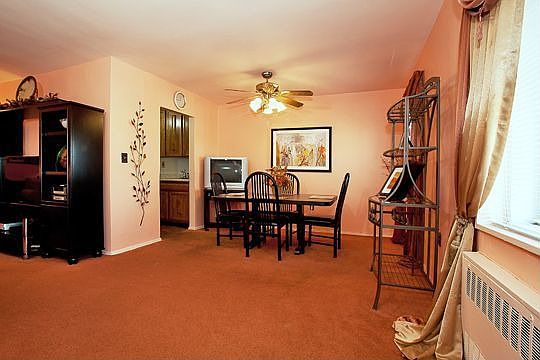 4th image of 11 Balint Dr APT 744