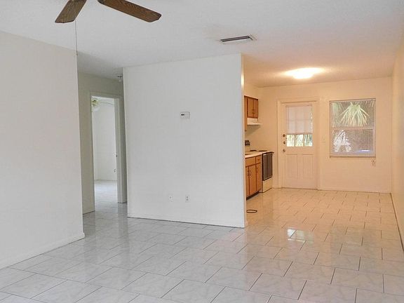 4th image of 680 8th Pl