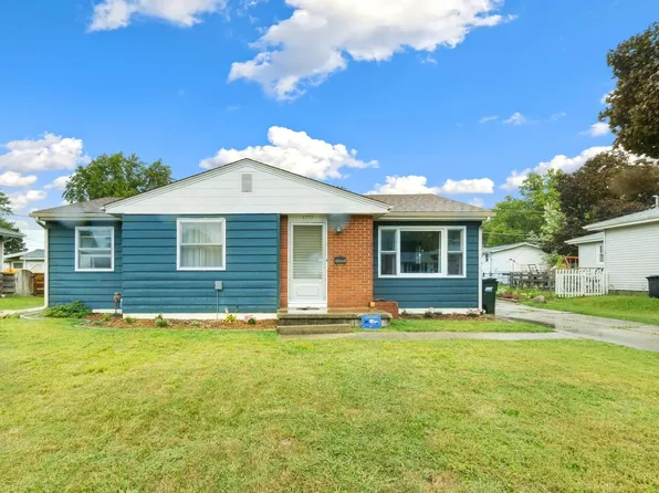 1202 E Le Fevre Rd, Sterling, IL 61081