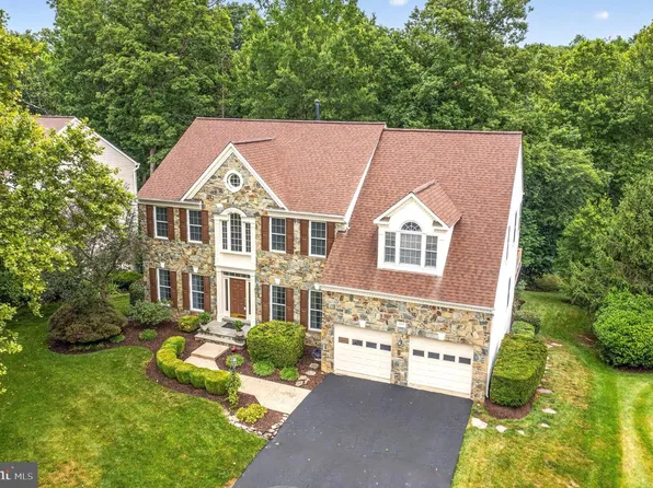 8155 Cancun Ct, Gainesville, VA 20155