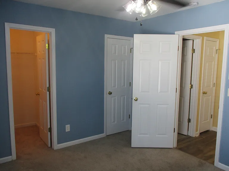 4813 Southgate Pkwy — Photo 17