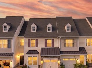 16 Morris Ln, Cranbury, NJ 08512