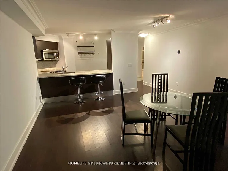 650 Sheppard Ave E #407 — Photo 17