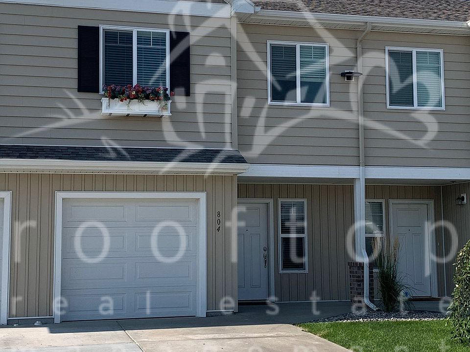 1st image of 804 Trails End
