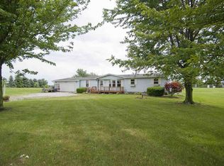 2020 S Lone Pine Rd, Columbia City, IN 46725
