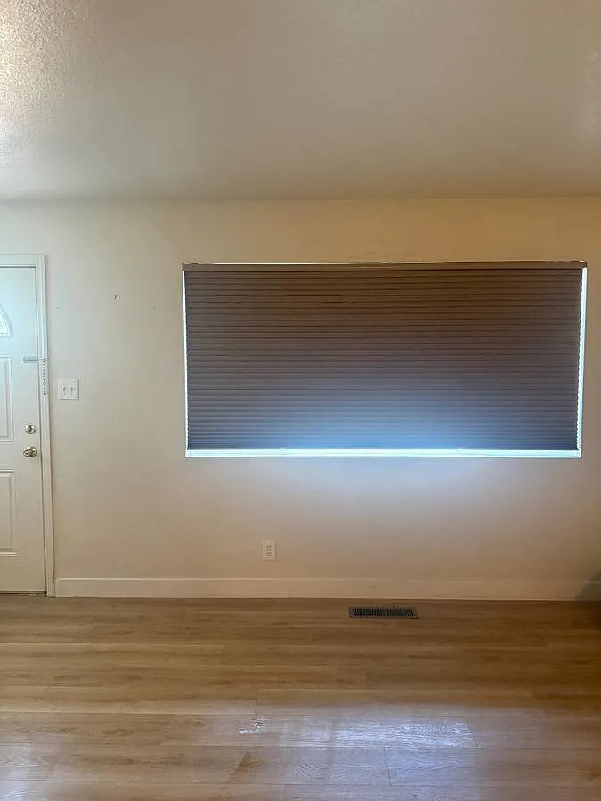 2 bed, 1.5 bath, 1124 sqft, $1,800 — Photo 4