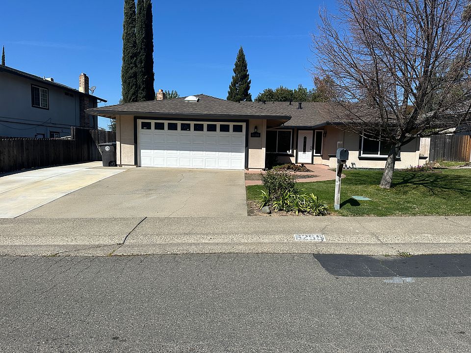 1st image of 8255 Holly Oak St