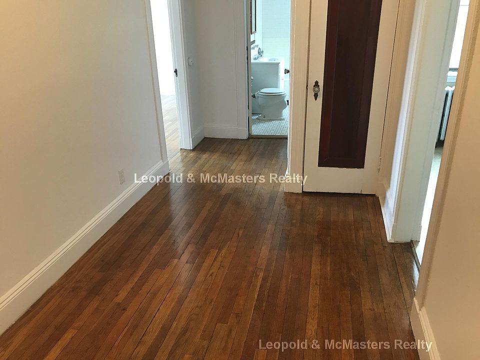2nd image of 30 Bellevue St #12Y