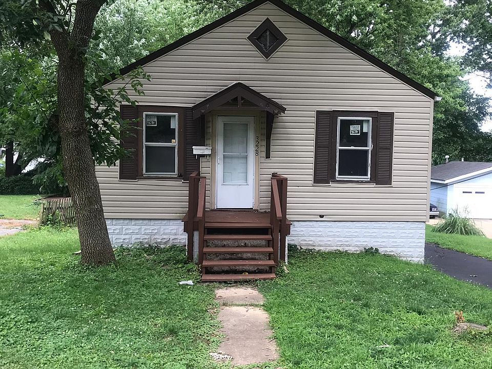 1st image of 3228 W Milton Ave