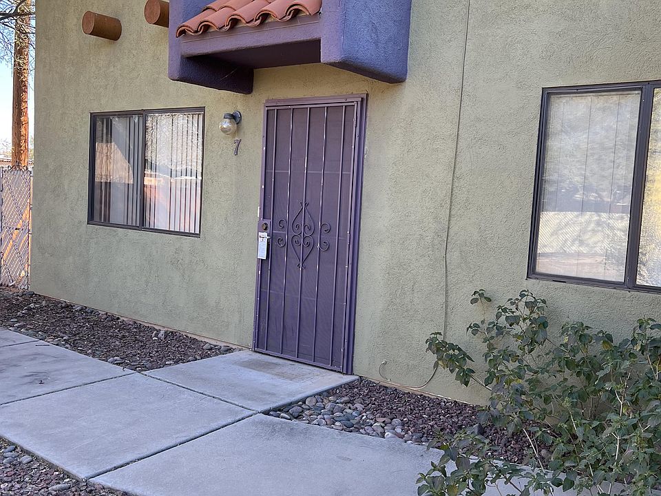 1st image of 3420 E Flower St #7