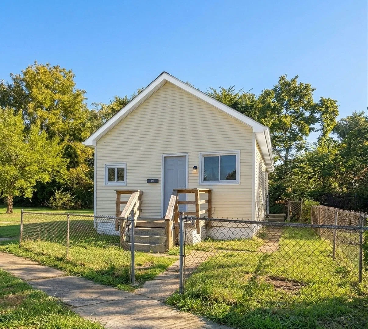 Recently Updated 2BR Home | $875/mo — Photo 1