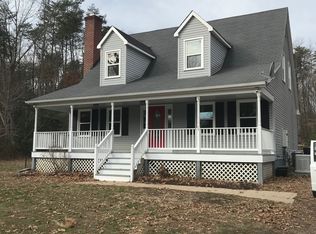 8322 Surry Rd, Fredericksburg, VA 22407