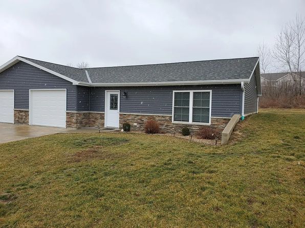 822 Meadow Lark Dr