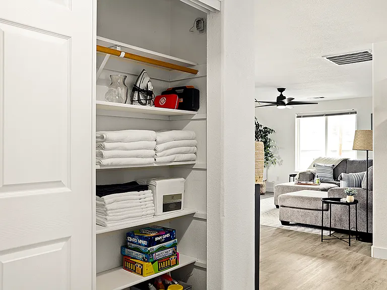 221 NE Steiger St #221 — Photo 2