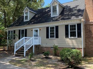 1424 Austin Rd, Chester, VA 23836