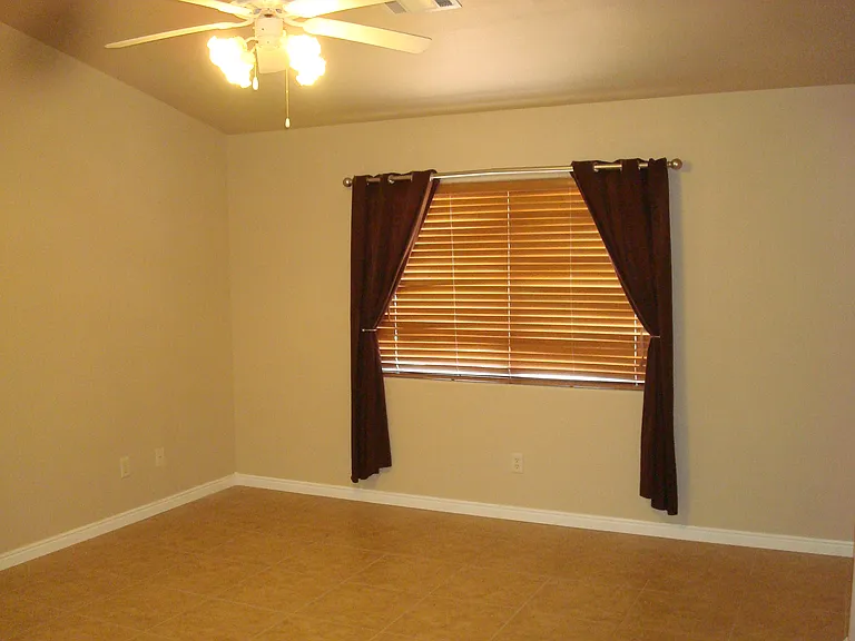 1246 Quicksilver Way — Photo 11