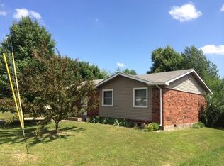 317 Valley Creek Rd, Elizabethtown, KY 42701