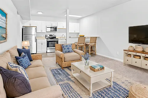 Floor plan Community 1Bd 1BA