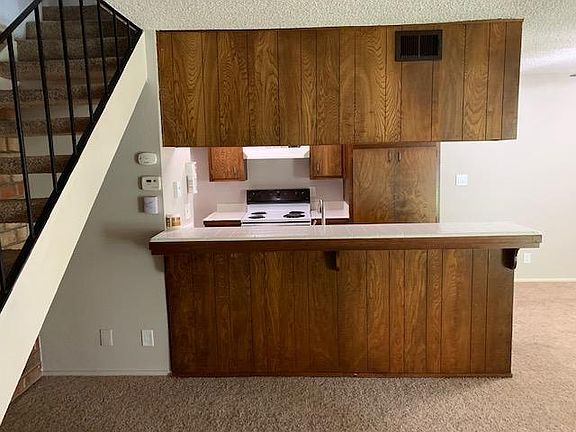 4th image of 5177 Connecticut Dr