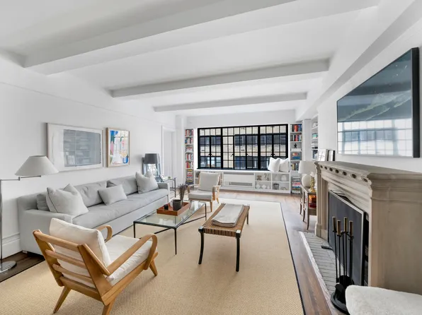 40-50 East 10th Street image 1 of 7