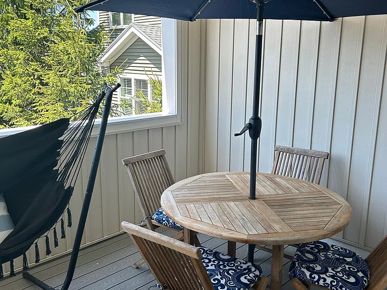 180 Ashworth Ave #104 — Photo 7