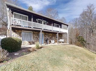 707 Lickskillet Rd, Burnsville, NC 28714