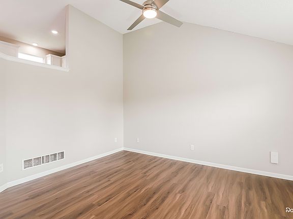 4th image of 11504 N Wallace Ave