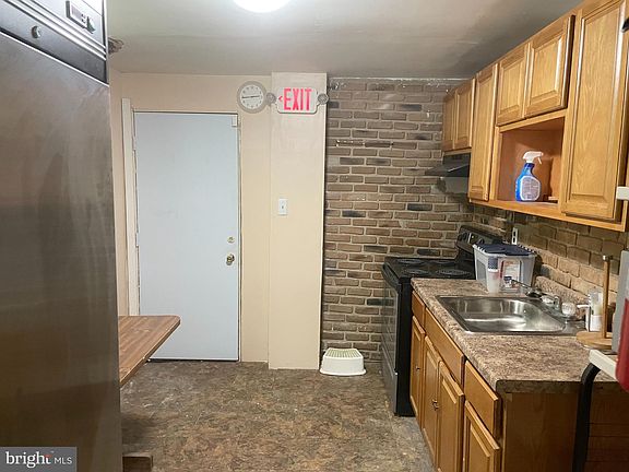 5th image of 2508 N Sartain St
