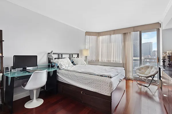 Sold by Fischer Group Realty, LLC | media 5