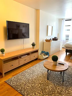 Rented by Corcoran | media 14